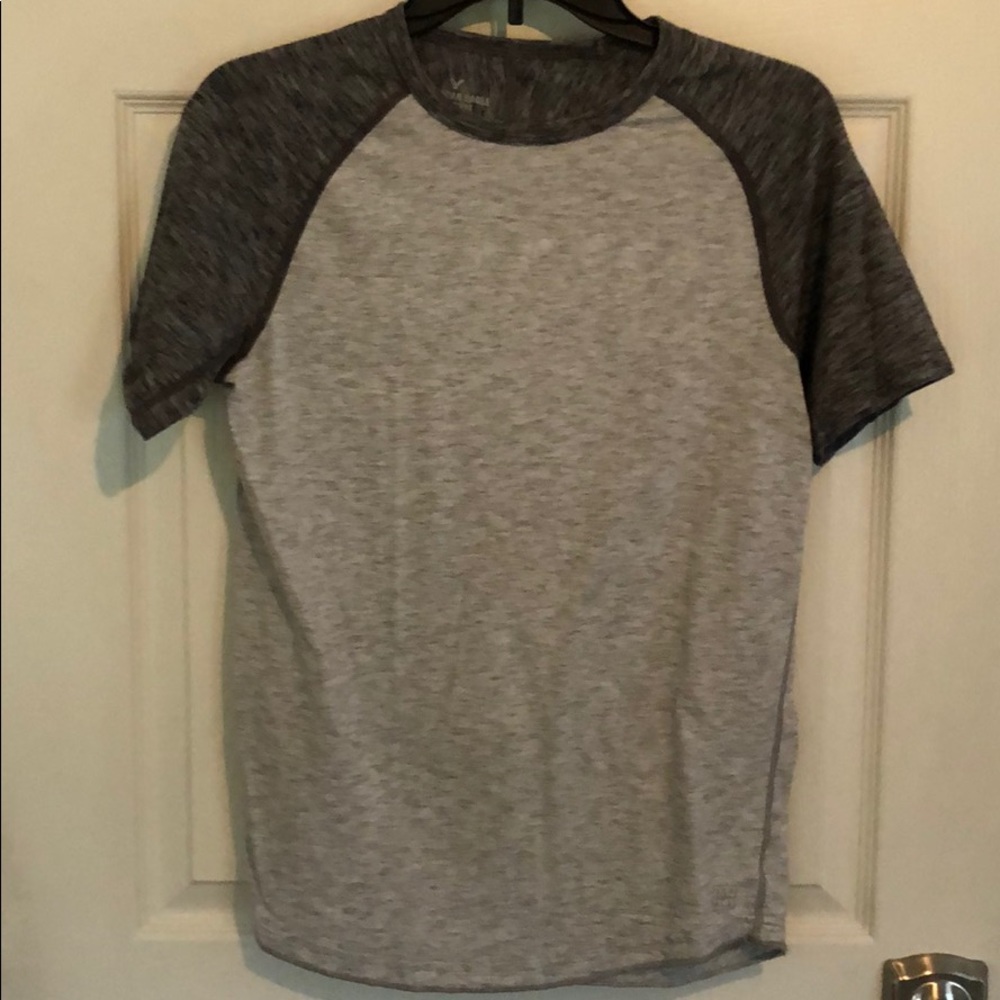 America Eagle two tone active flex shirt